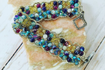 Bracelet bleu jaune argenté collection Dentelle