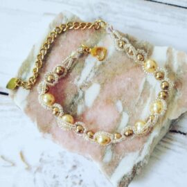 Bracelet doré cosmos