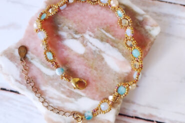 Bracelet bleu crème doré collection Galaxy