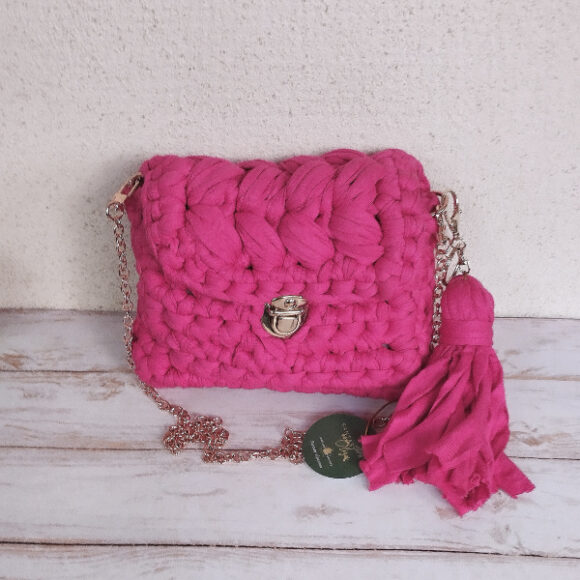 Sac rose fuchsia au crochet