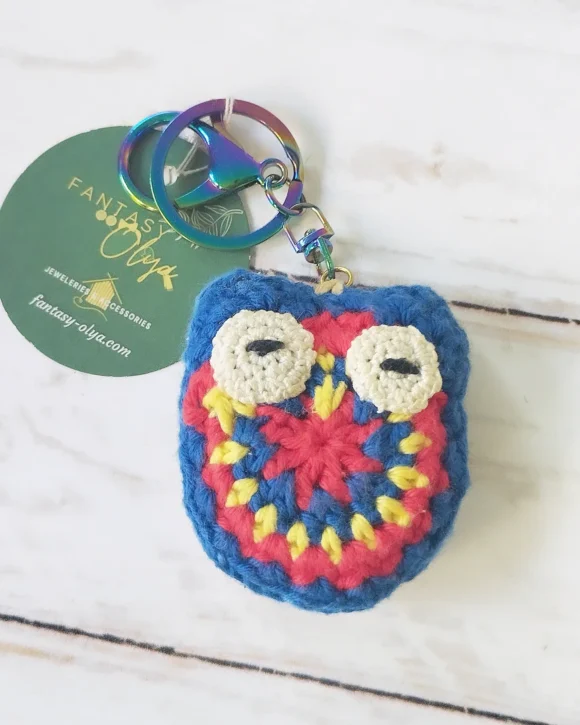Petite chouette bleu marine porte clés crochet
