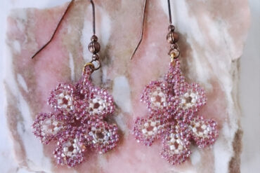 Boucles d'oreilles violettes blanches Fleur - Collection Nature
