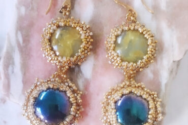 Boucles d'oreilles jaunes bleues dorées Soleil - Collection Nature