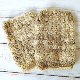 Mitaines beiges au crochet
